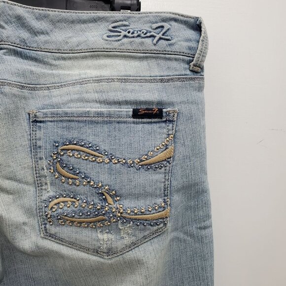Seven7 Woman's Light Wash Embellished Pocket Flare Leg‎ Denim Jeans Plus Size 14 - Picture 5 of 7